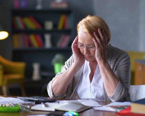 Wszystko cię boli? Masz obniżony nastrój, czujesz osłabienie? Uważaj, skutkiem niedoboru witaminy D mogą być nawet problemy kardiologiczne