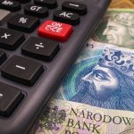 Złe wieści dla kredytobiorców. Eksperci o wpływie Nawrockiego na stopy procentowe