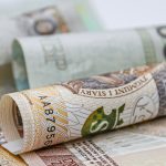 Masz odpowiedni wiek i staż pracy? ZUS może wypłacić ci specjalne świadczenie