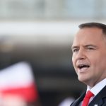 Karol Nawrocki: Nie poddam się szantażowi ws. ustawy wiatrakowej