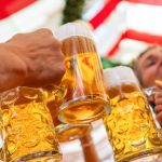 Ponad 15 euro za kufel piwa, nawet 230 za stek. Niemcy łapią się za głowę