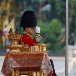 17 000 domów, 38 odrzutowców i 52 jachty. Luksusy króla, o których nie śniłeś