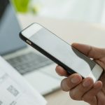 Klienci płacili więcej, niż powinni? Operator sieci komórkowej pod lupą UOKiK