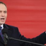 Karol Nawrocki podpisał kolejny projekt ustawy. „Tani prąd -33 proc.”