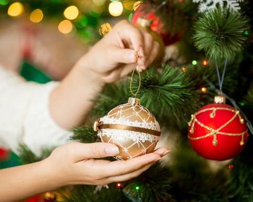 Ubierz choinkę jak najwcześniej, to dobre dla psychiki! Naukowcy przekonują, że świąteczne dekoracje dają nam poczucie szczęścia