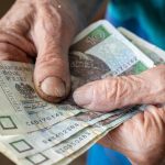 ZUS ogłosił harmonogram wypłat emerytur na 2026 rok. Kiedy trzynastki?