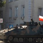 Miliardy złotych na zbrojenia w ramach pomocy NBP. Glapiński ogłasza