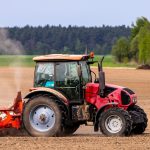 Dodatkowe dopłaty do paliwa dla rolników? Minister rozwiewa wątpliwości