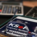 „Spartaczyli sprawę. Ręce opadają”. Były premier ostro o KSeF