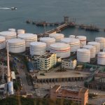USA nakładają sankcje, Chiny zakazują ich uznawania. Handel ropą w kropce
