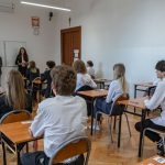 ​Tyle zarabia egzaminator maturalny. Znamy stawki za arkusze w 2026 roku