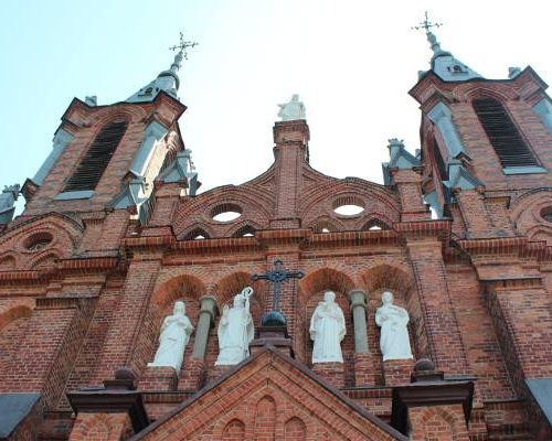 Wycieczka po najlepszych atrakcjach Ciechocinka. Gotowe pomysły na weekend w kultowym uzdrowisku