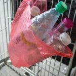 Będą zmiany w systemie kaucyjnym. Minister klimatu ogłasza