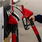 Tyle zapłacimy dziś na stacjach paliw. Decyzja zapadła