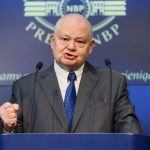 Glapiński obejmuje departamenty. NBP ze zmienioną strukturą