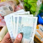 Ceny paliw w dół, a co z inflacją? Są prognozy ekonomistów